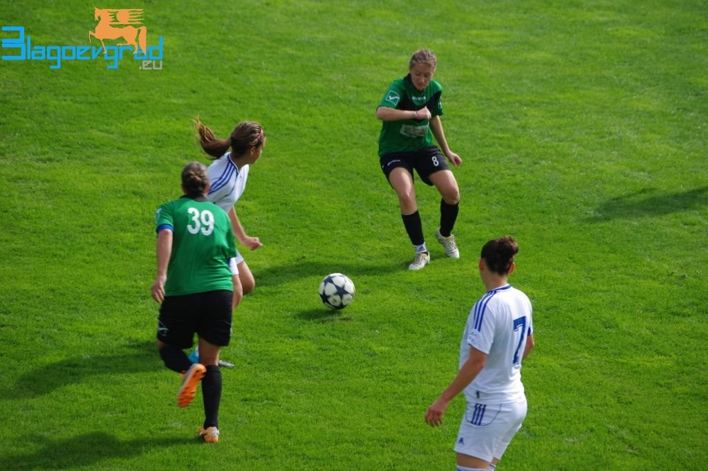 sportika nsa Blagoevgrad 2015 jenski futbol14