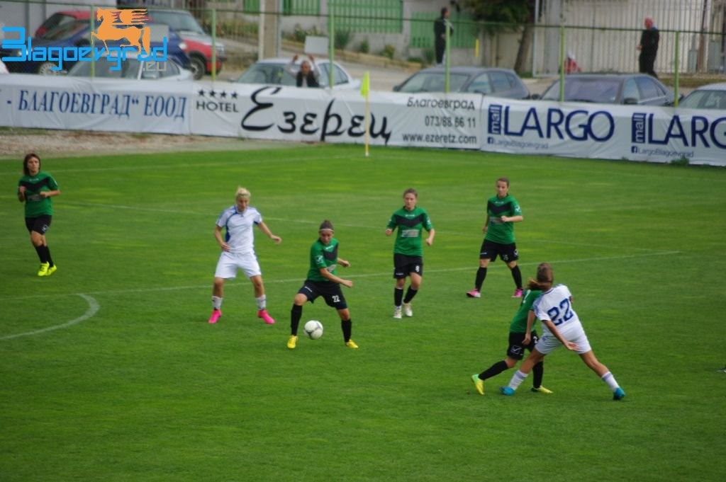 sportika nsa Blagoevgrad 2015 jenski futbol16