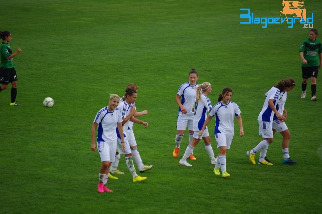 sportika nsa Blagoevgrad 2015 jenski futbol17