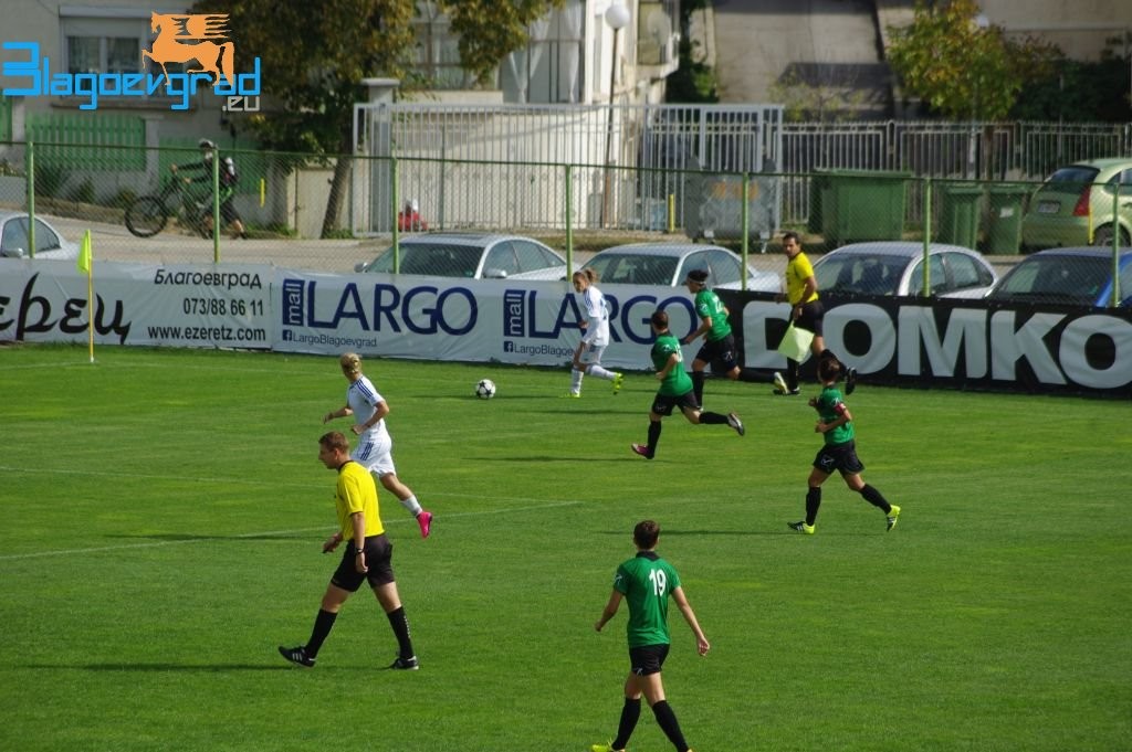 sportika nsa Blagoevgrad 2015 jenski futbol9