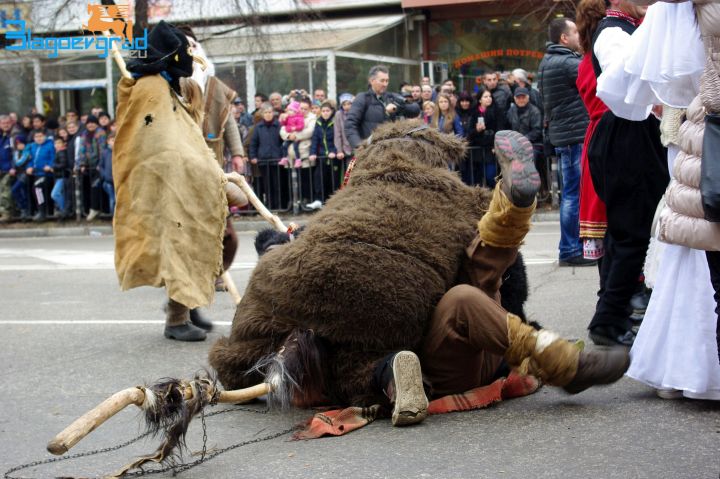 surva_bl_2016_kukeri_27