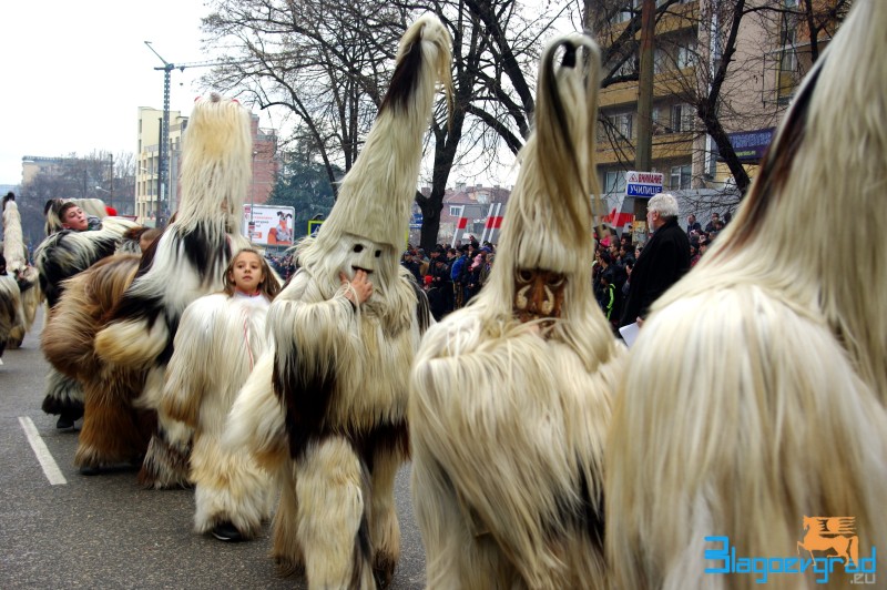 surva_bl_2016_kukeri_m2