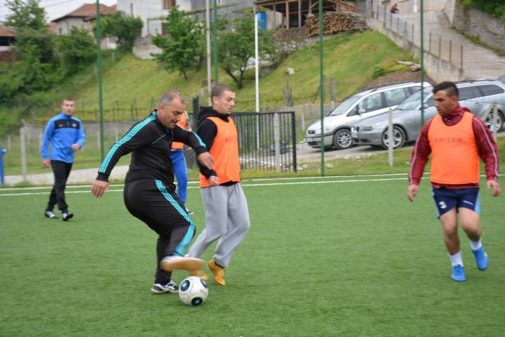 dadoha-start-na-velikdenskite-futbolni-turniri-v-polena-i-cherniche-3