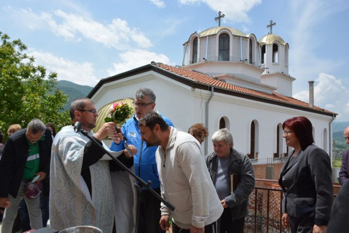 obnoveno-chitalishhe-v-poleto-otvori-vrati-navrh-praznika-na-seloto-21